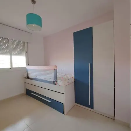 Atico Duplex Con Piscina アパート ベラ